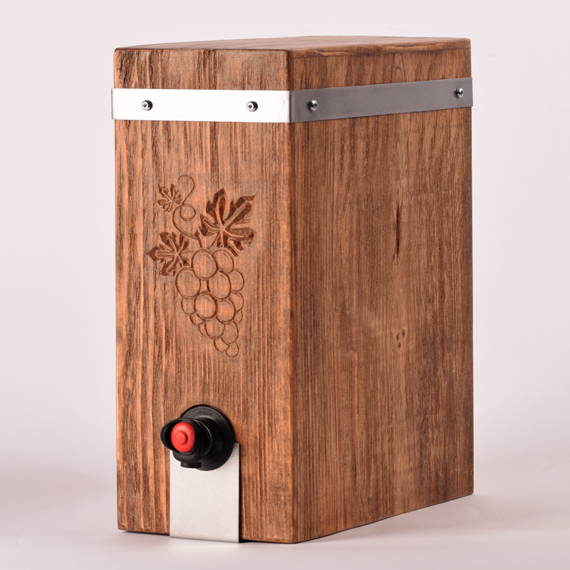Boxed Wine Cover | Rectangle | Heritage | Giants Tomb Trading Co